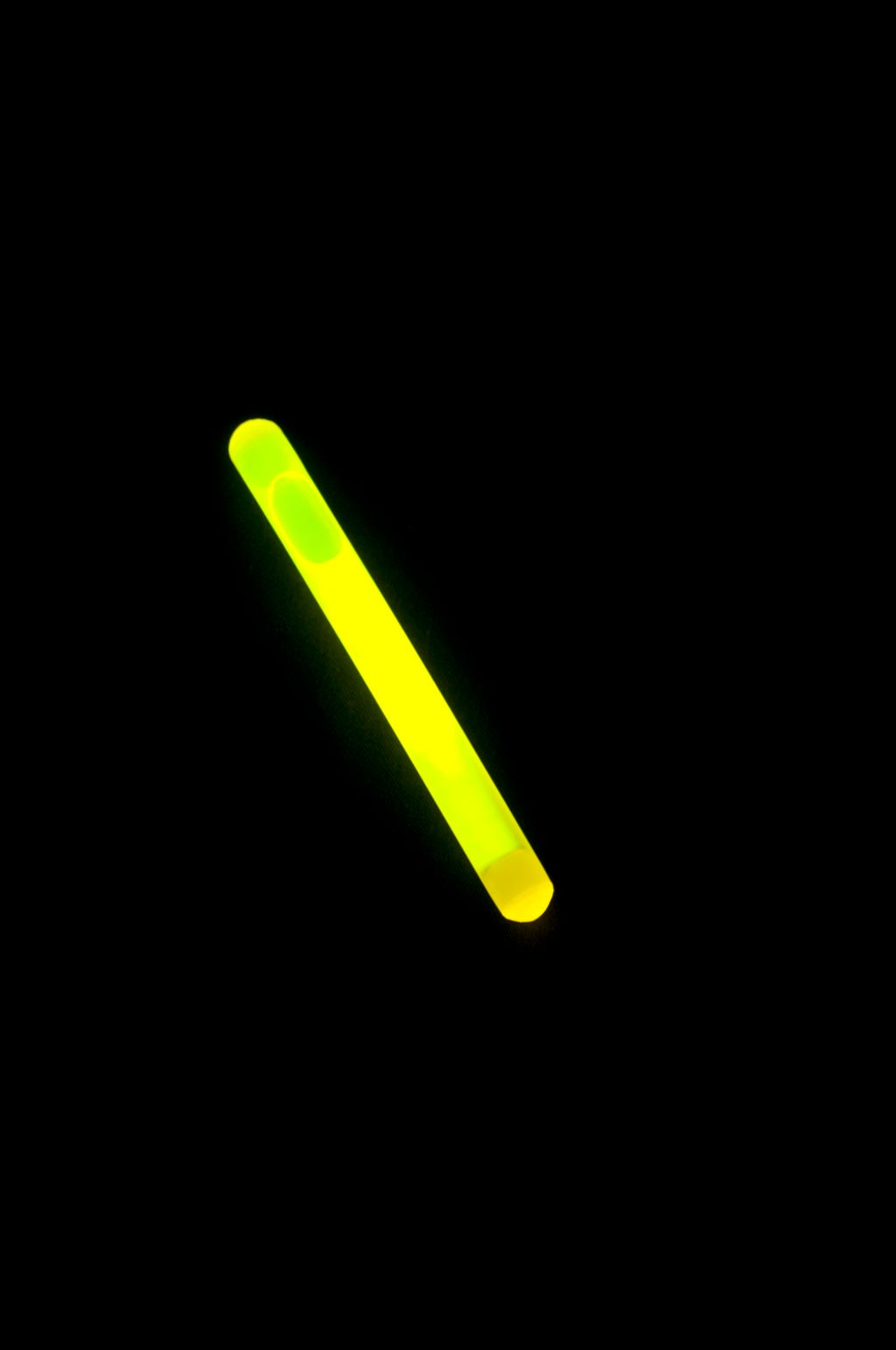 Chemical Light Sticks  Lightsticks, Waterproof, 3.0, Yellow, 6 Hours, 50/BX. NSN 6260013352870
