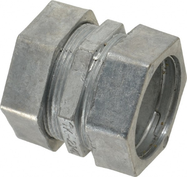 THOMAS & BETTS 11/4 Trade EMT Conduit Coupling
