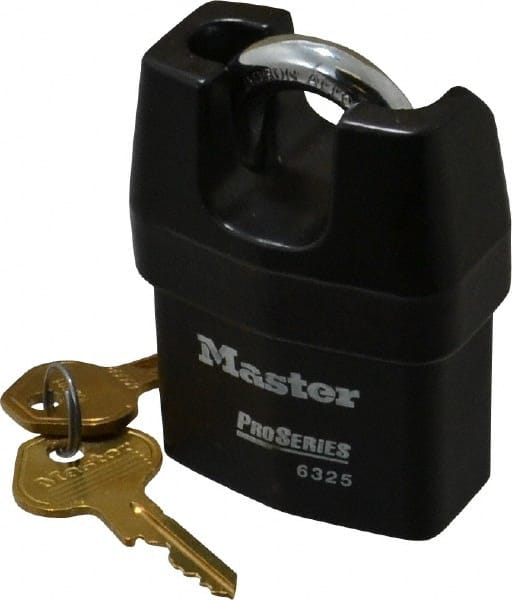 MASTER LOCK. 3/4 Shackle Clearance, Keyed Alike Padlock